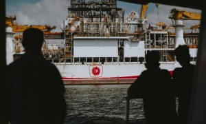 一个月5万，“特殊工作”的真实生存法则